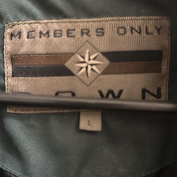 Members only down puffer style coat. - Picture 2 of 5